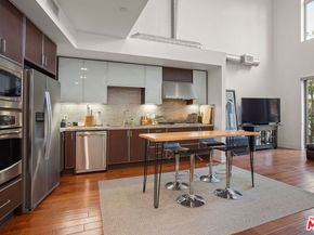 25 Delancy, Irvine CA 92612