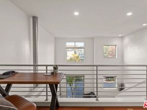 25 Delancy, Irvine CA 92612