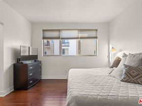 25 Delancy, Irvine CA 92612