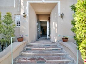 859 N June Street, Los Angeles CA 90038