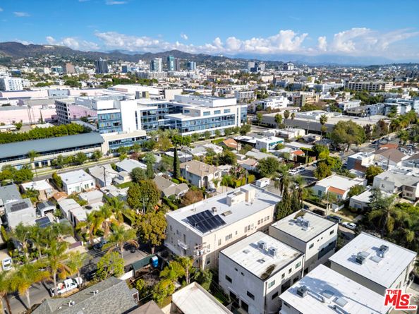 859 N June Street, Los Angeles CA 90038