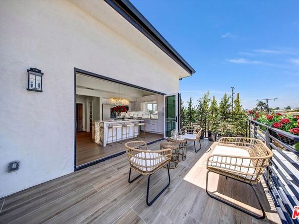 1902 Gates Avenue, Redondo Beach CA 90278