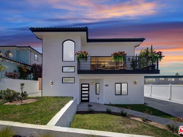 1902 Gates Avenue, Redondo Beach CA 90278