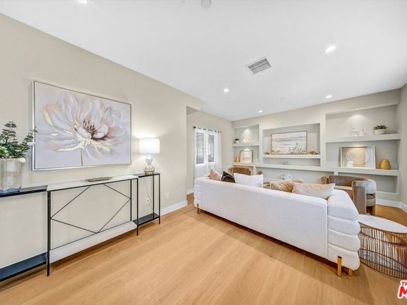 1902 Gates Avenue, Redondo Beach CA 90278