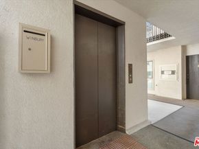 6001 Canterbury Drive 110, Culver City CA 90230