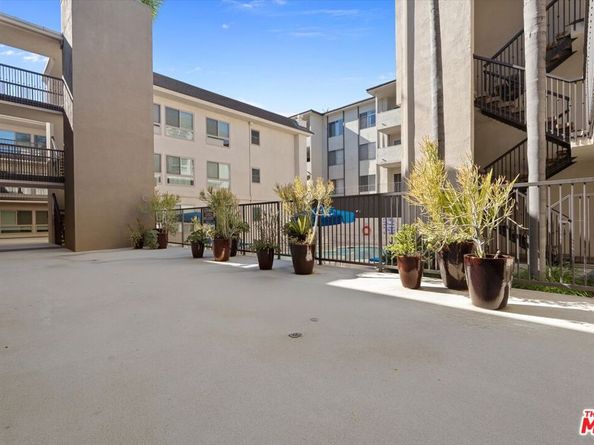 6001 Canterbury Drive 110, Culver City CA 90230