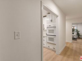 6001 Canterbury Drive 110, Culver City CA 90230