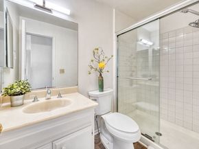 5000 S Centinela Avenue 214, Los Angeles CA 90066