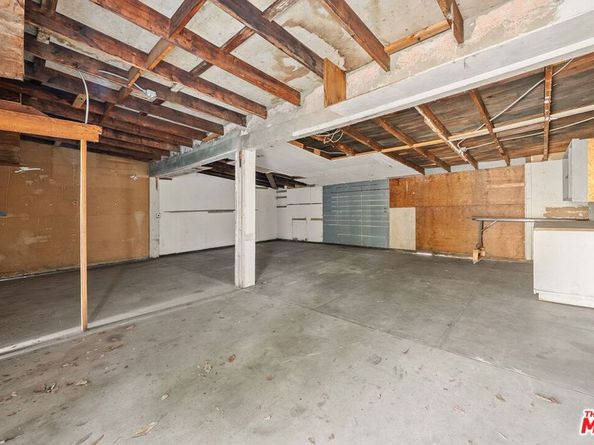 2130 Addison Way, Los Angeles CA 90041