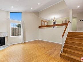 15137 Magnolia Boulevard A, Sherman Oaks CA 91403