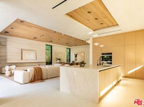 517 N Edinburgh Avenue, Los Angeles CA 90048