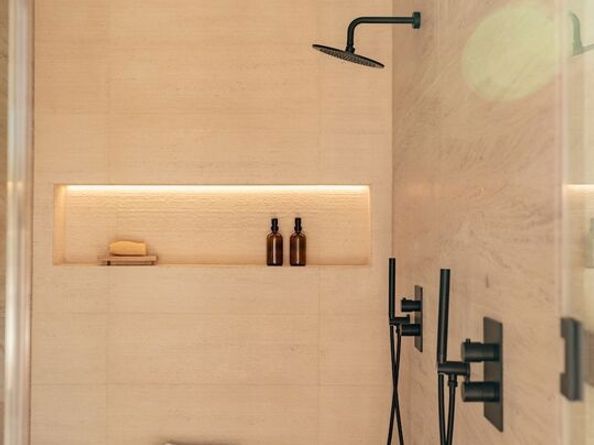 517 N Edinburgh Avenue, Los Angeles CA 90048