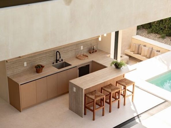 517 N Edinburgh Avenue, Los Angeles CA 90048