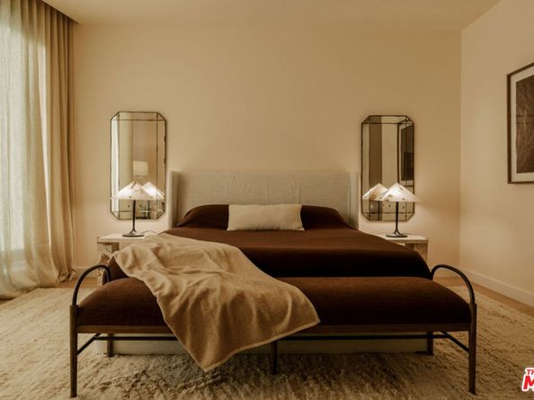 702 N Doheny Drive 302, West Hollywood CA 90069