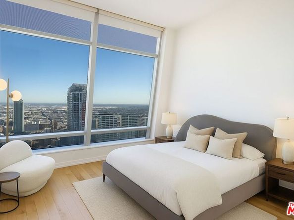 900 W Olympic Boulevard 49C, Los Angeles CA 90015