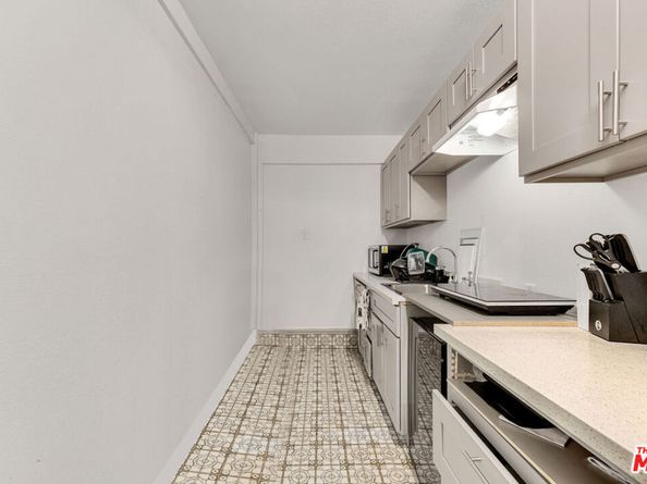 11924 Daleside Avenue, Hawthorne CA 90250