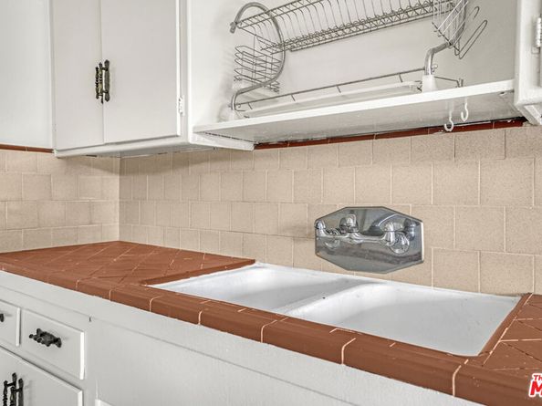 904 N Spaulding Avenue, West Hollywood CA 90046