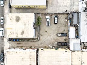 309 W 50th Street, Los Angeles CA 90037