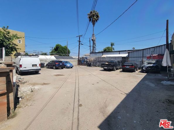 309 W 50th Street, Los Angeles CA 90037