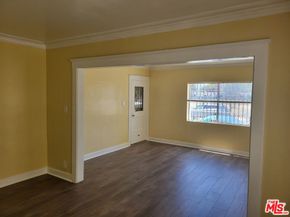 309 W 50th Street, Los Angeles CA 90037