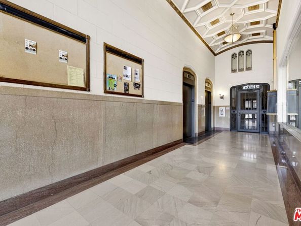 315 E 8th Street 1102, Los Angeles CA 90014