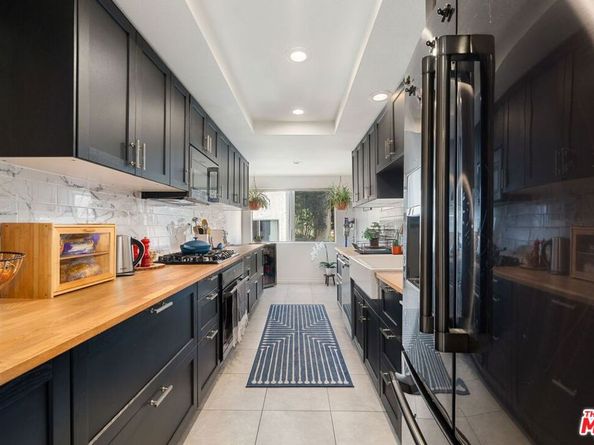 17084 Palisades Circle, Pacific Palisades CA 90272