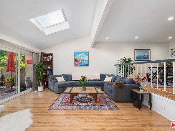 17084 Palisades Circle, Pacific Palisades CA 90272