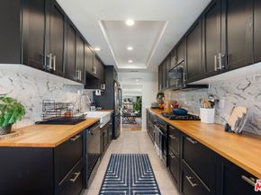 17084 Palisades Circle, Pacific Palisades CA 90272