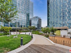 889 Francisco Street 1508, Los Angeles CA 90017