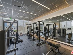 889 Francisco Street 1508, Los Angeles CA 90017