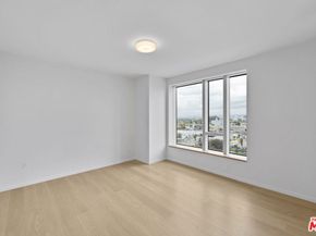 889 Francisco Street 1508, Los Angeles CA 90017