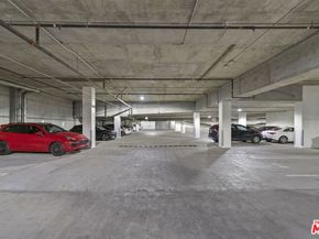 889 Francisco Street 1508, Los Angeles CA 90017