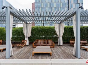 889 Francisco Street 1508, Los Angeles CA 90017