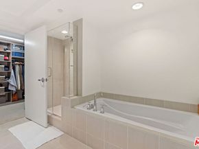 13650 Marina Pointe Drive 309, Marina Del Rey CA 90292