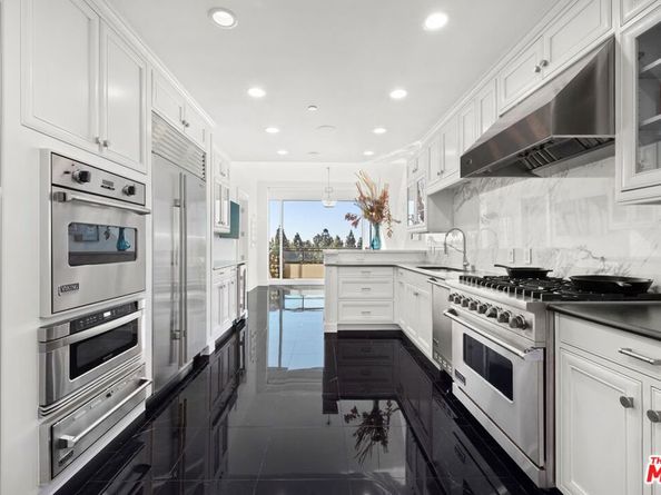 1 W Century Drive 5B, Los Angeles CA 90067