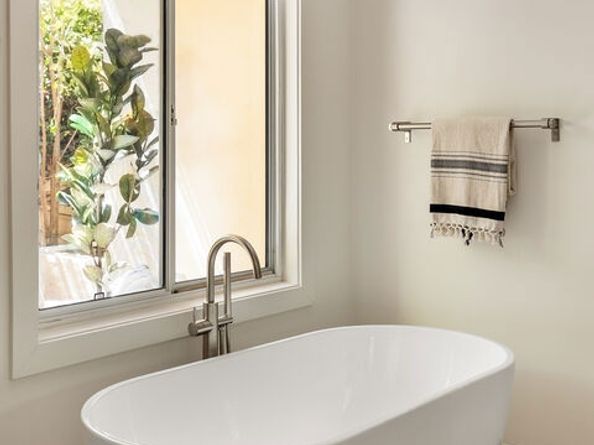 911 7th Street D, Santa Monica CA 90403