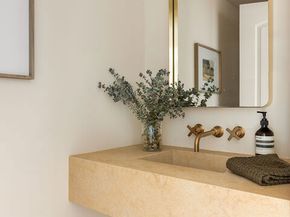 911 7th Street D, Santa Monica CA 90403