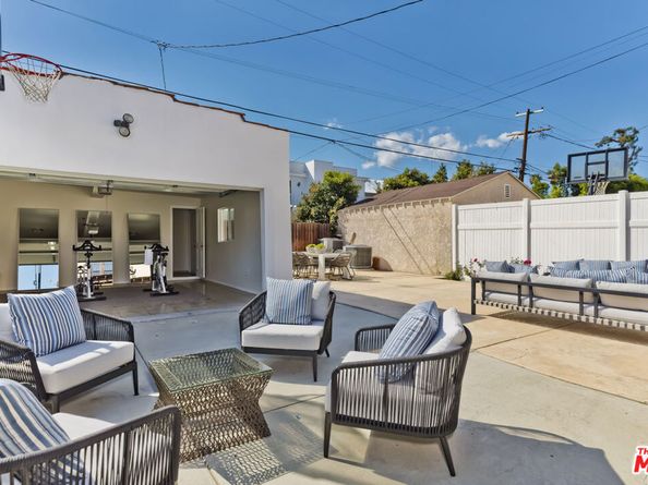 1471 S Crest Drive, Los Angeles CA 90035