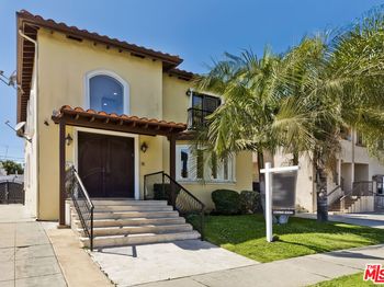 1471 S Crest Drive