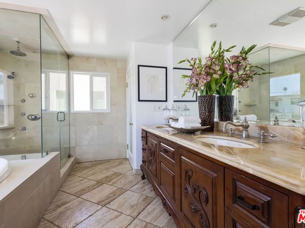 1471 S Crest Drive, Los Angeles CA 90035