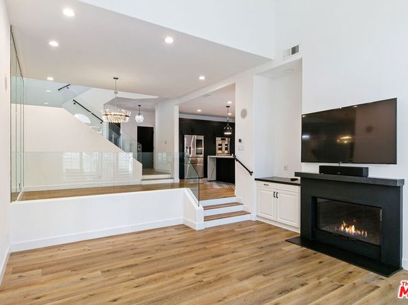 6477 Zuma View Place 127, Malibu CA 90265