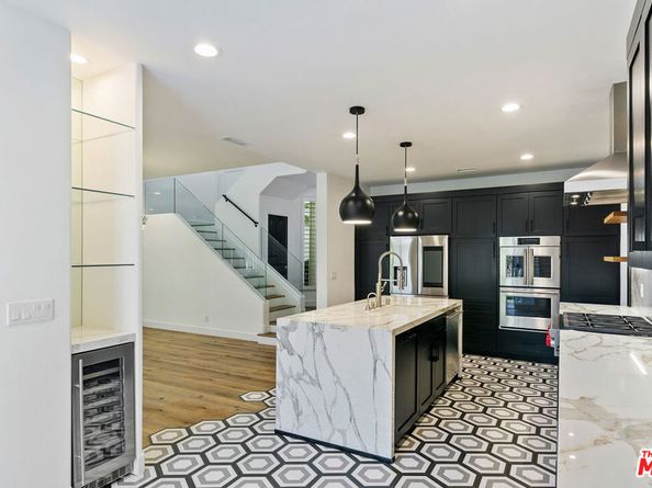 6477 Zuma View Place 127, Malibu CA 90265