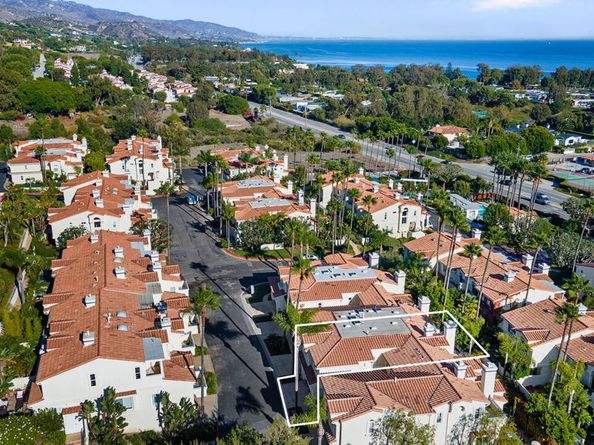 6477 Zuma View Place 127, Malibu CA 90265