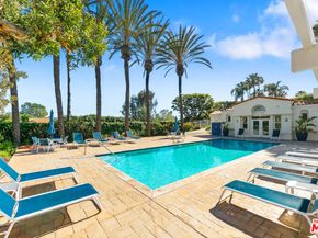 6477 Zuma View Place 127, Malibu CA 90265