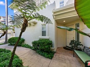 6477 Zuma View Place 127, Malibu CA 90265