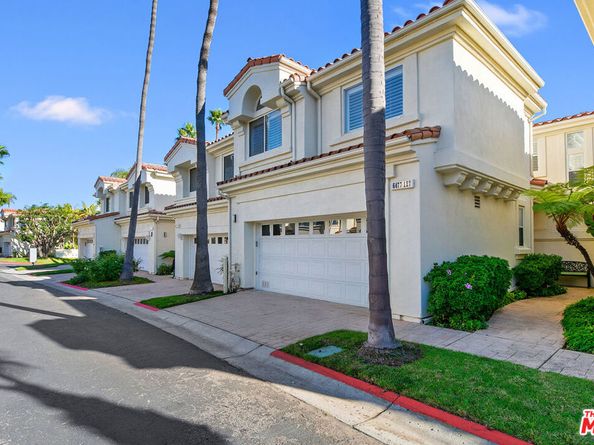 6477 Zuma View Place 127, Malibu CA 90265