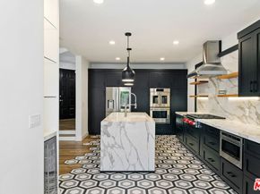 6477 Zuma View Place 127, Malibu CA 90265