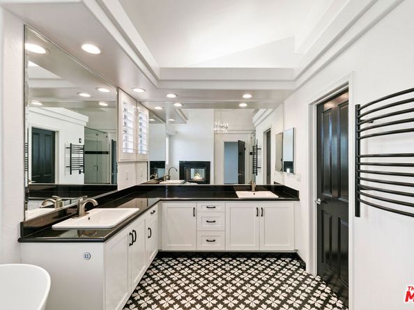 6477 Zuma View Place 127, Malibu CA 90265