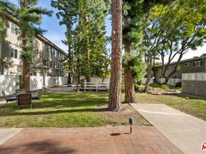 4353 Colfax Avenue 27, Studio City CA 91604