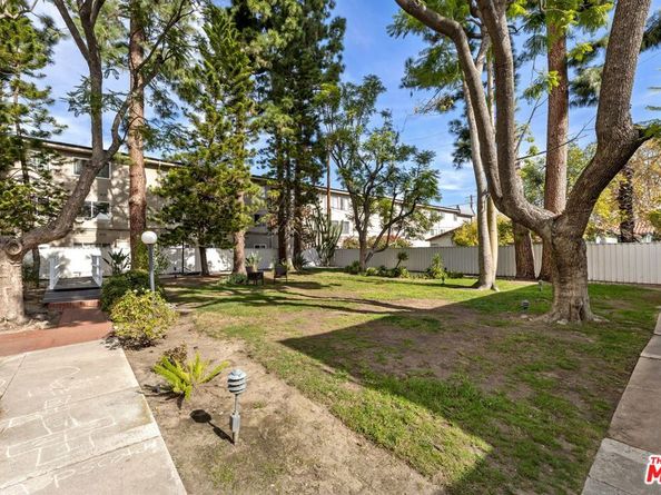 4353 Colfax Avenue 27, Studio City CA 91604